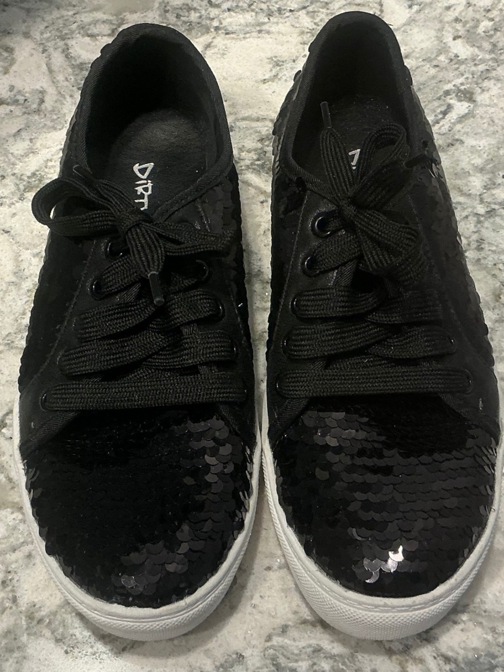 DIRTY LAUNDRY Black Sequin Low Top Sneakers Sz 37 6.5